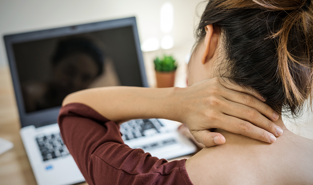 Is There a Link Between Chronic Pain and Work Productivity?